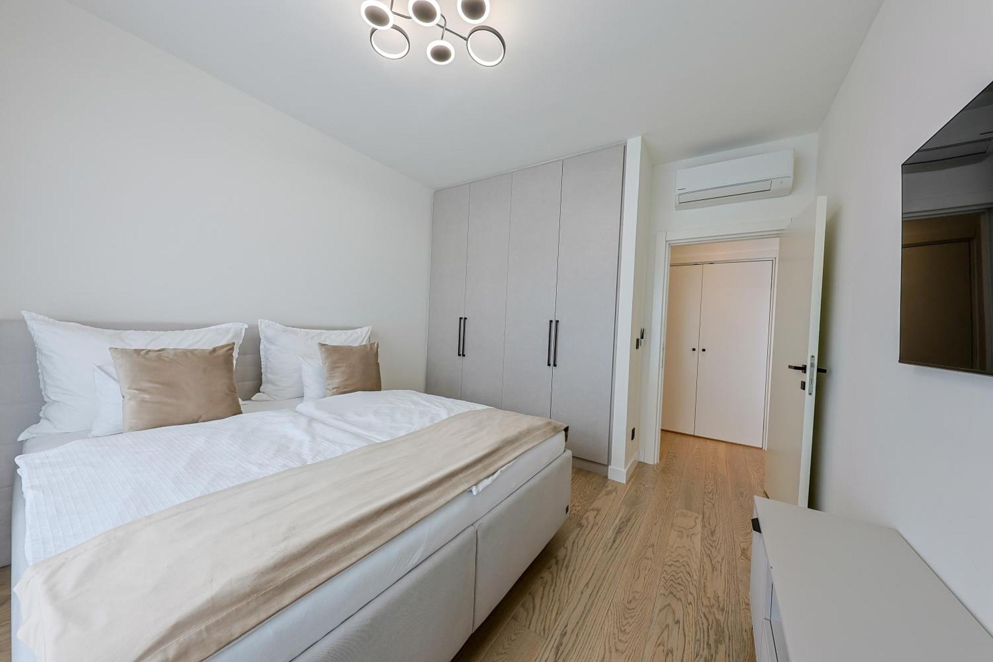 Zigzag Belgrade Waterfront - Simfonija 2 Appartement Buitenkant foto